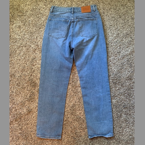 Size 6 Princess Polly Straight Leg Jeans - Picture 4 of 11